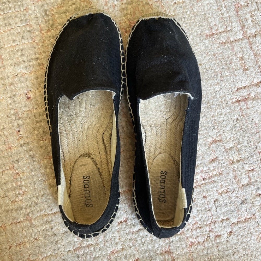 Soludos woven slides